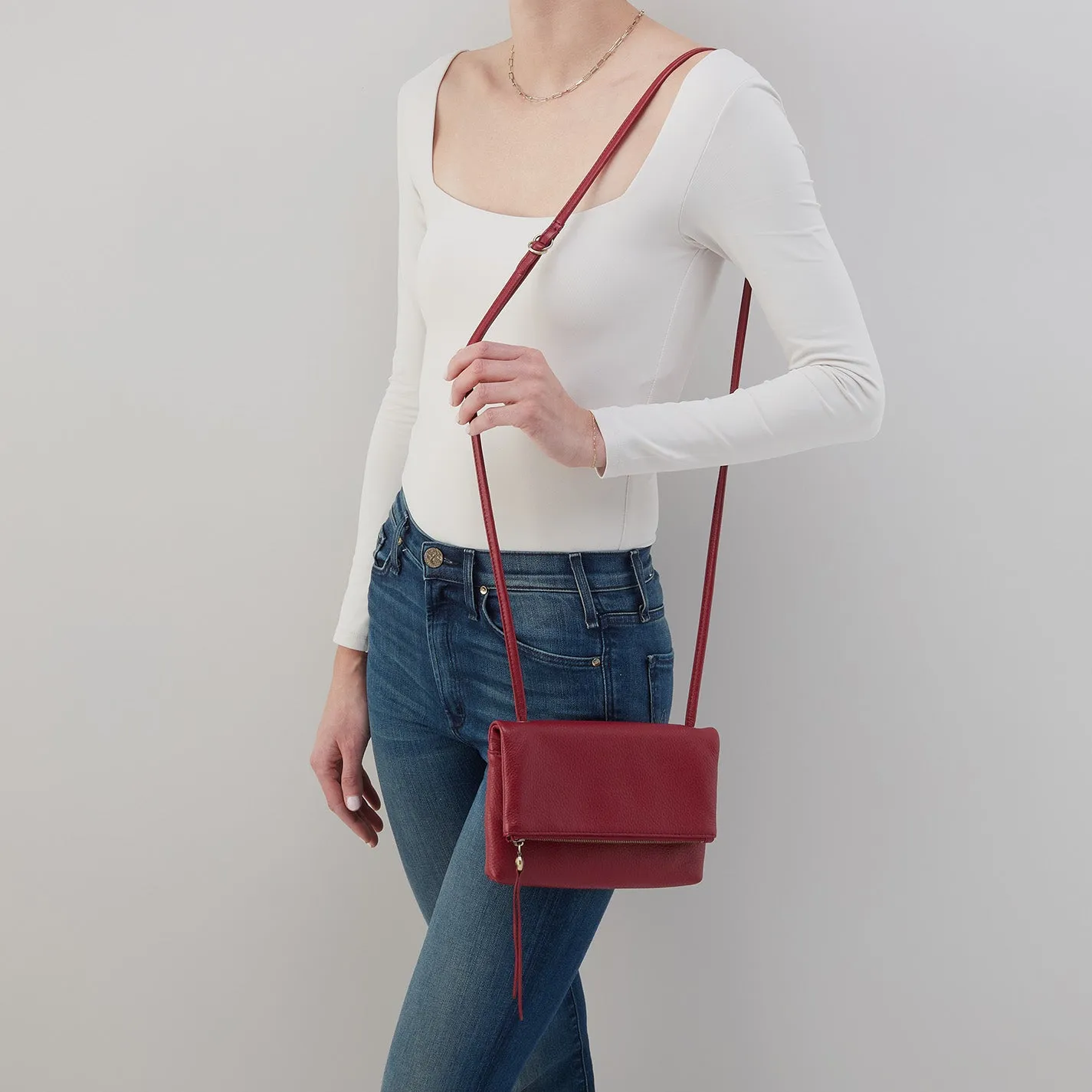 Grant Small Crossbody In Pebbled Leather - Wine