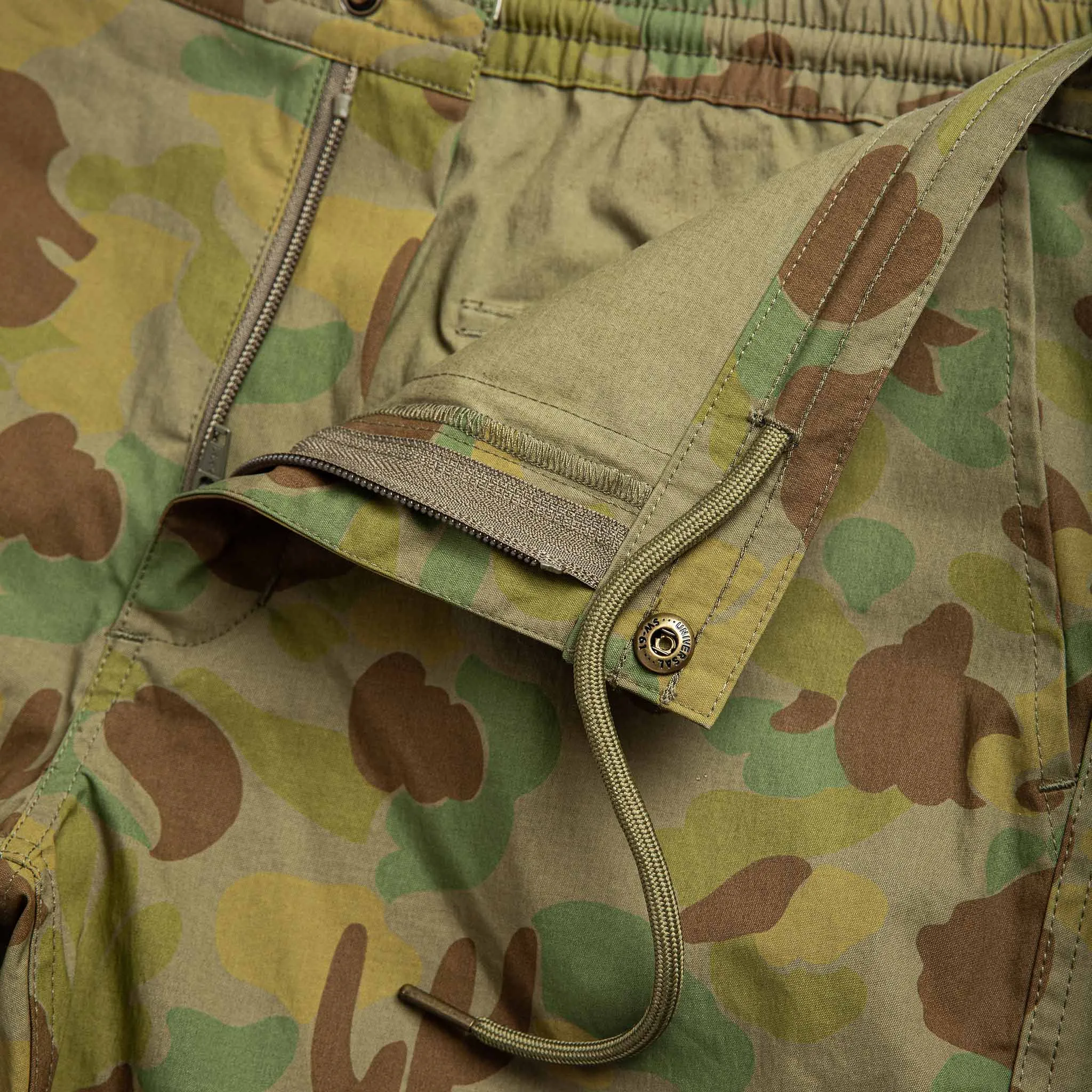 The Adventure Short in Arid Camo